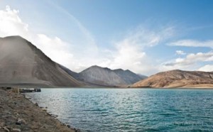 The lake at Pangong Tso